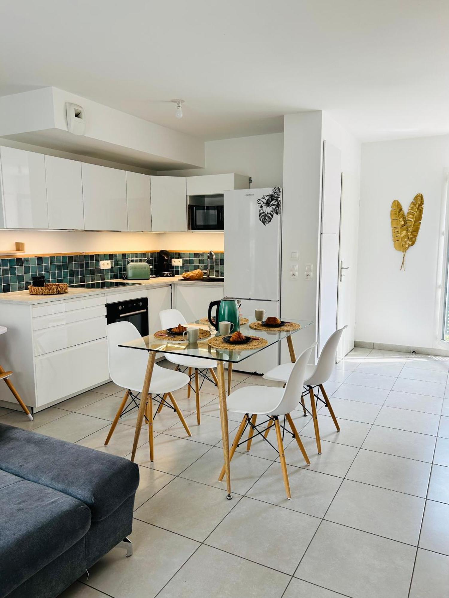Disneyland Paris Familly Appart - 7 Minutes Disney - Parking - Wifi Chessy  Exterior photo
