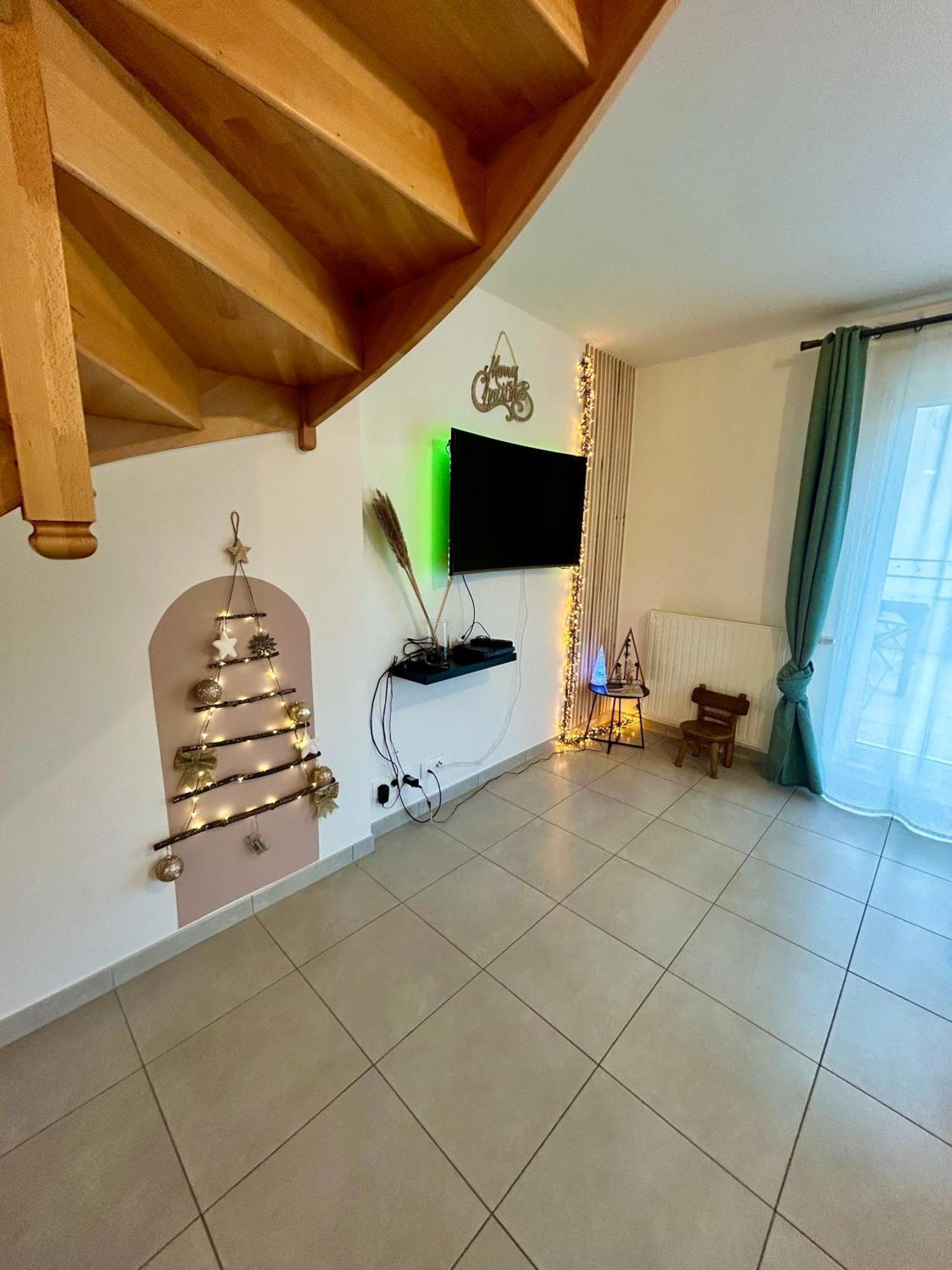 Disneyland Paris Familly Appart - 7 Minutes Disney - Parking - Wifi Chessy  Exterior photo