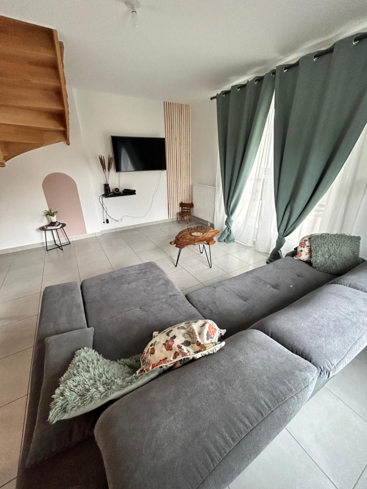 Disneyland Paris Familly Appart - 7 Minutes Disney - Parking - Wifi Chessy  Exterior photo