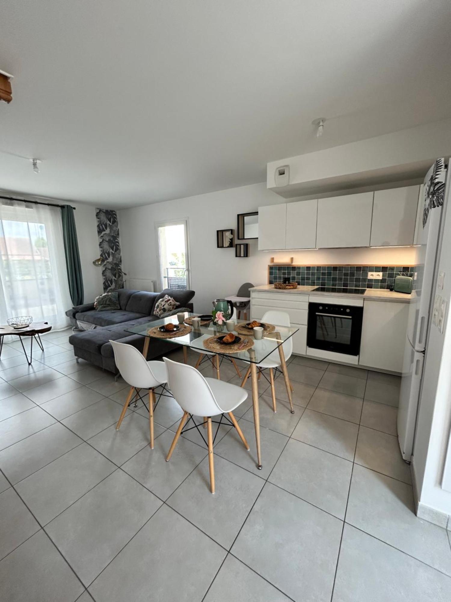 Disneyland Paris Familly Appart - 7 Minutes Disney - Parking - Wifi Chessy  Exterior photo